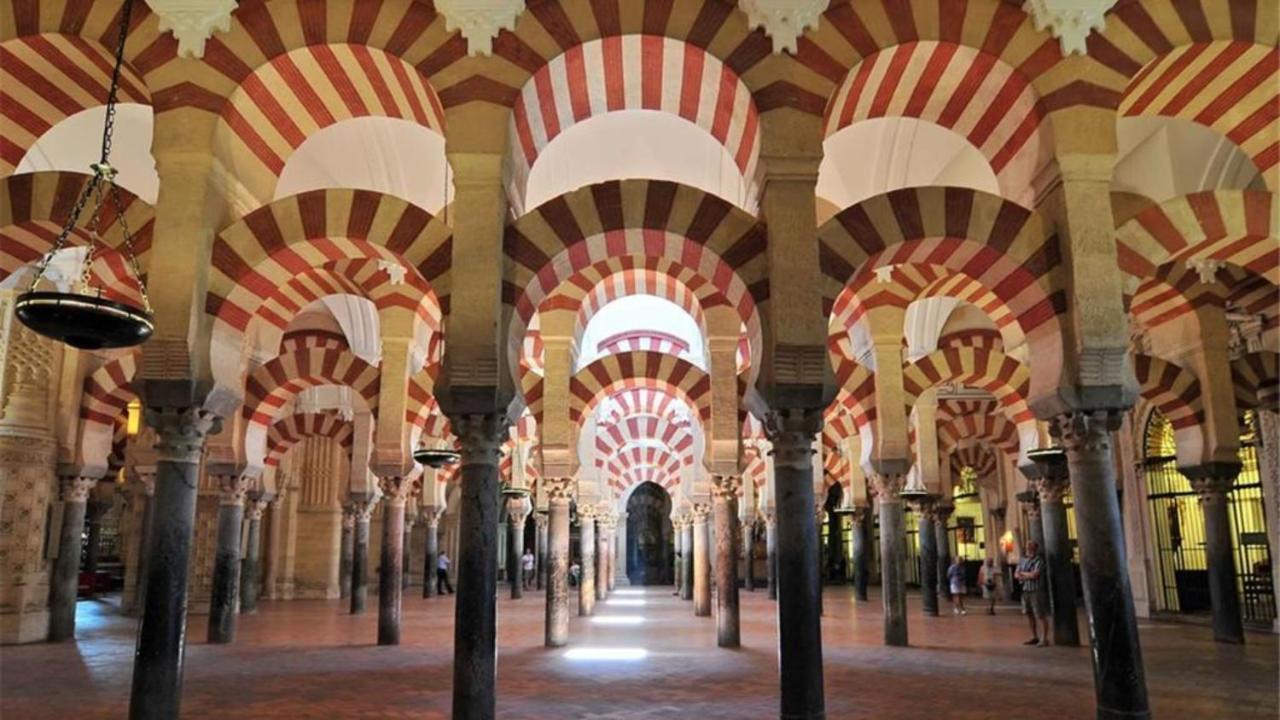 P Los Encantos De Almavir Córdoba Eksteriør billede